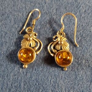 Elegant Gold Floral Earrings